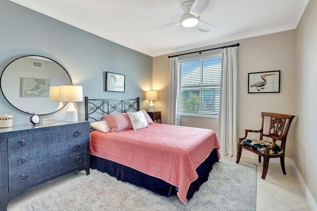 Building Photo - 775 NW Flagler Ave