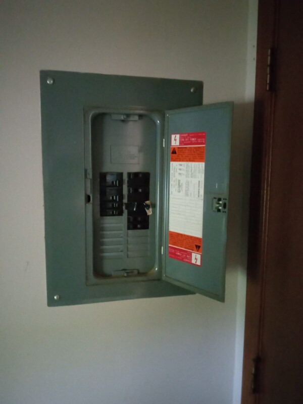 Building Photo - 4766 Wolverton Ln