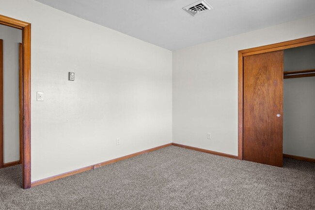 Building Photo - 6560 Benns Church Blvd