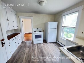 Building Photo - 39 Mascoma St