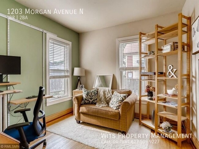 Building Photo - 1203 N Morgan Ave