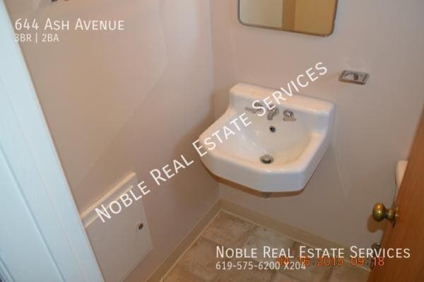 Building Photo - 644 Ash Ave