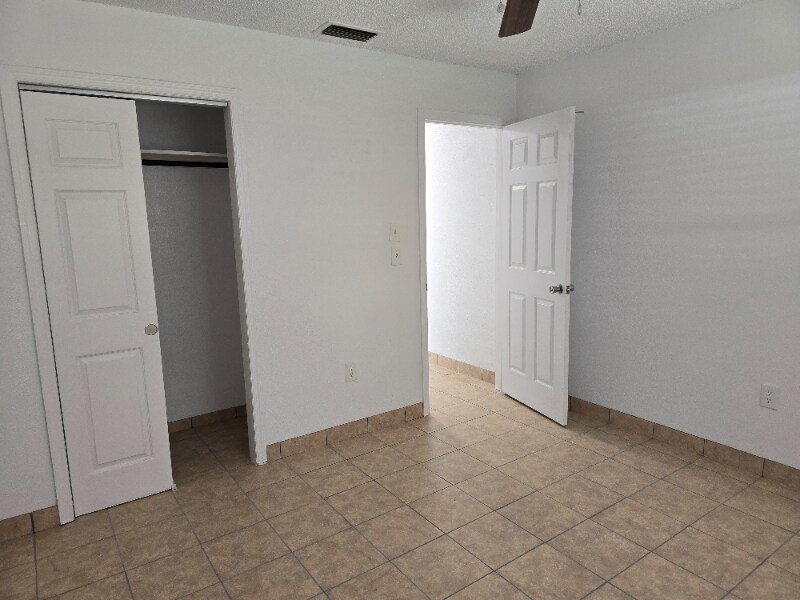 Building Photo - 5912 Orange Grove Ave