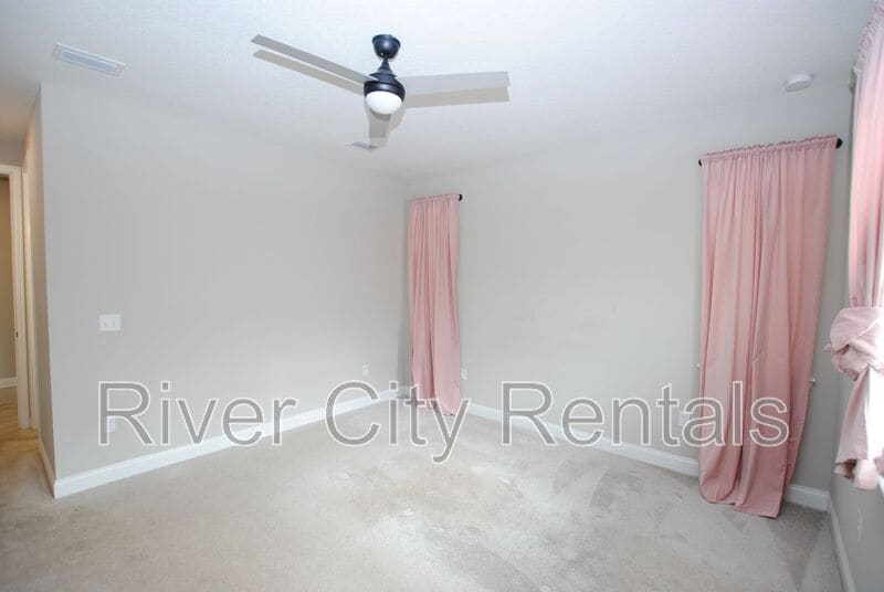 Building Photo - 6997 Red Timber Rd