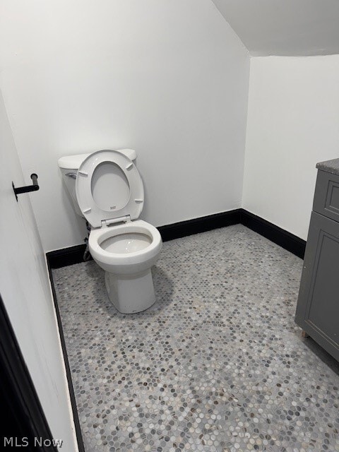 Building Photo - 12001 Oakview Ave