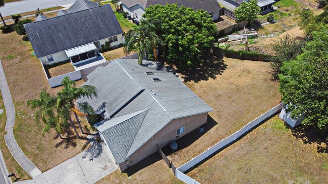 Building Photo - 1242 Ravida Woods Dr