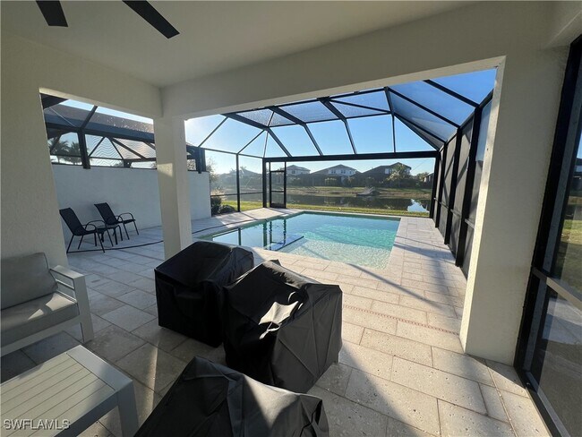 Building Photo - 11661 Venetian Lagoon Dr