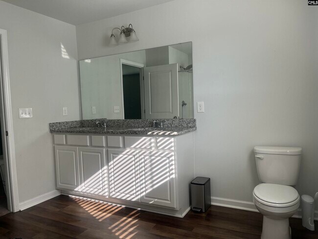 Building Photo - 2304 Trakand Dr