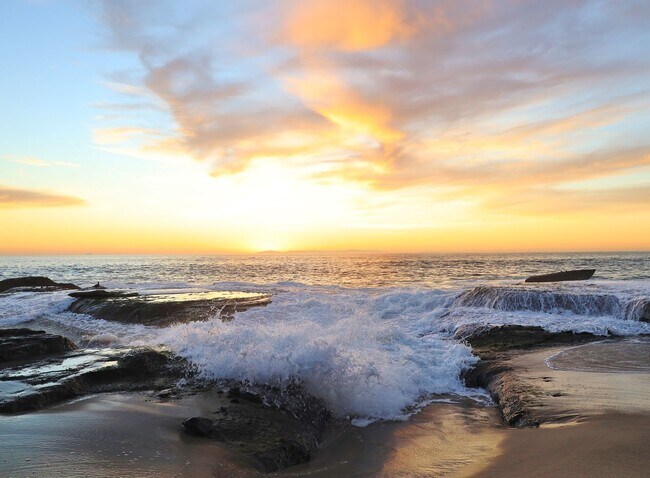 Building Photo - Furnished Coastal Retreat with PANORAMIC Ocean Views!