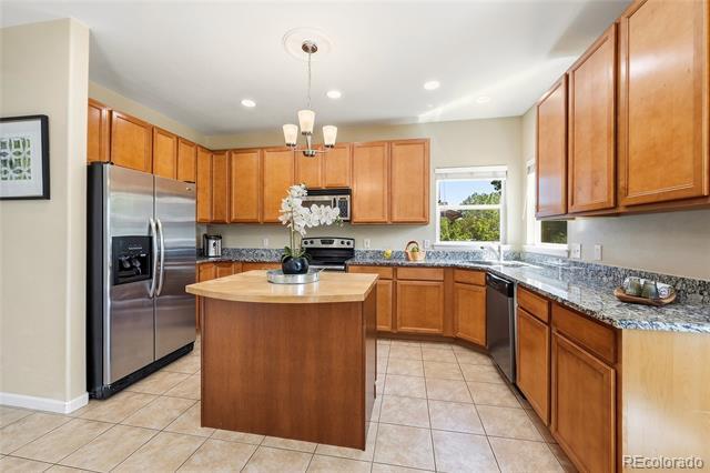 Building Photo - 5504 E Burlington Dr