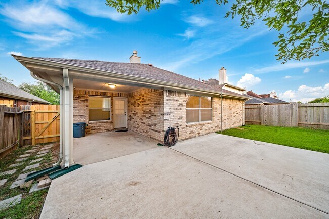 Building Photo - 5803 Afton Ridge Ln