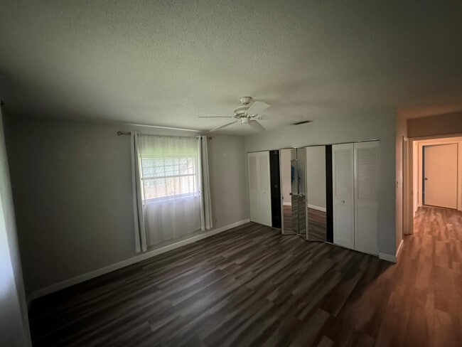 Building Photo - 9602 NW 72nd St