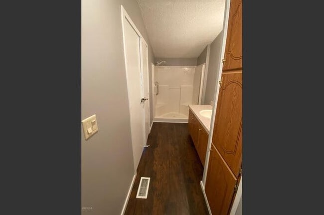 Building Photo - 7417 E Impala Ct