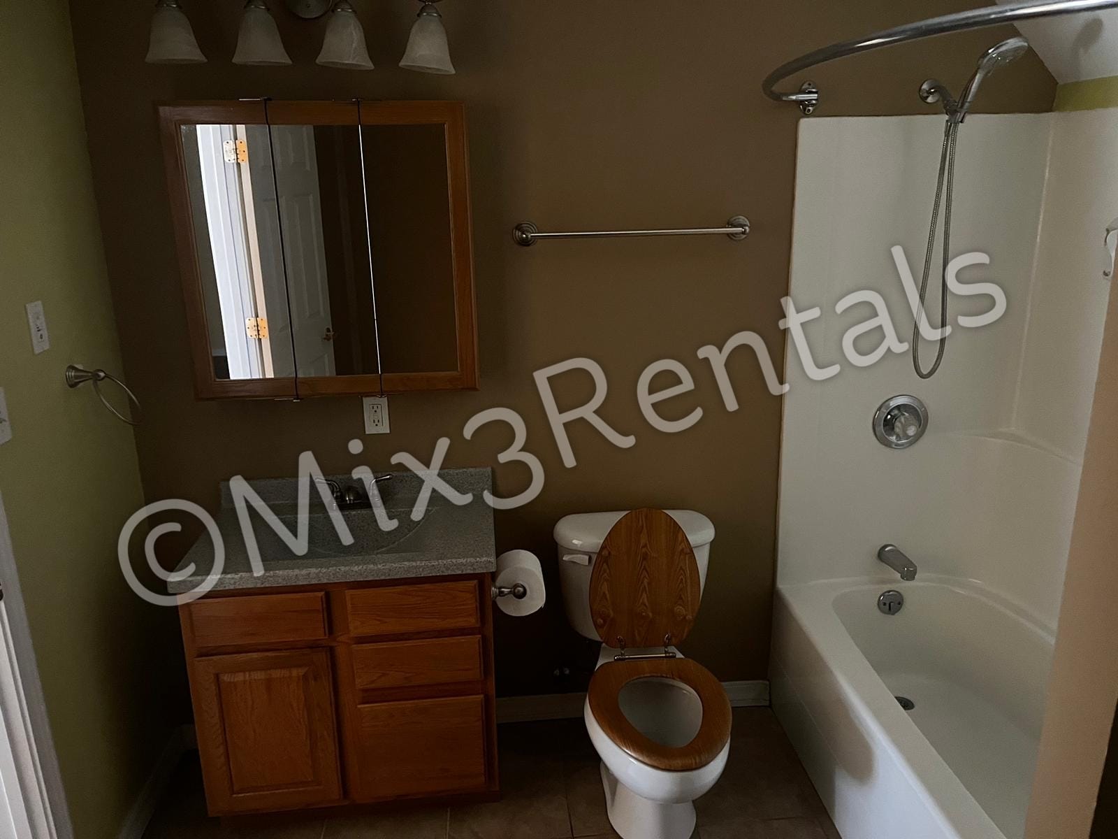Upstairs bathroom - 807 S Main St