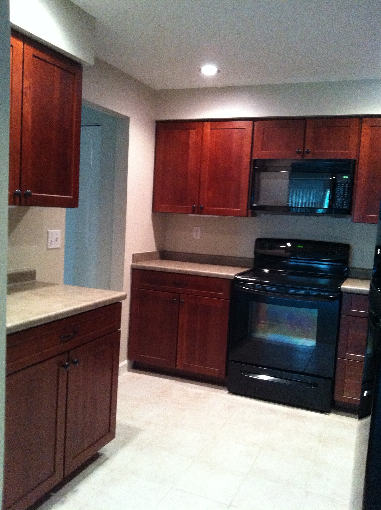 Building Photo - 611 Calais Dr