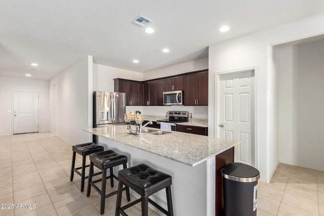 Building Photo - 10808 W Bloch Rd