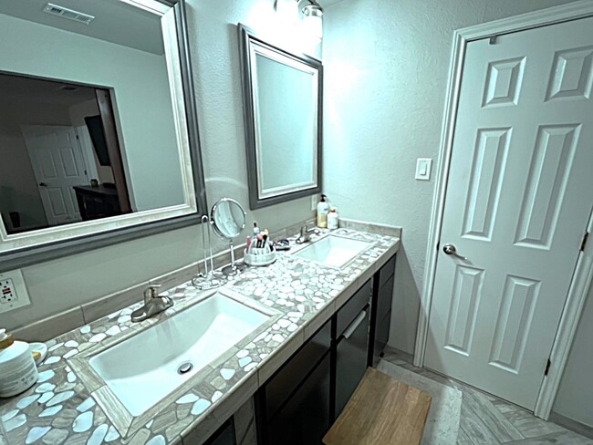 Building Photo - Haven in the heart of Prosper, TX!