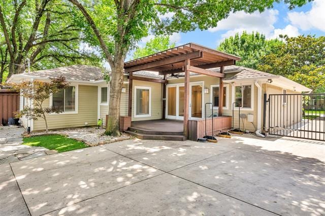 Building Photo - 6815 Ravendale Ln