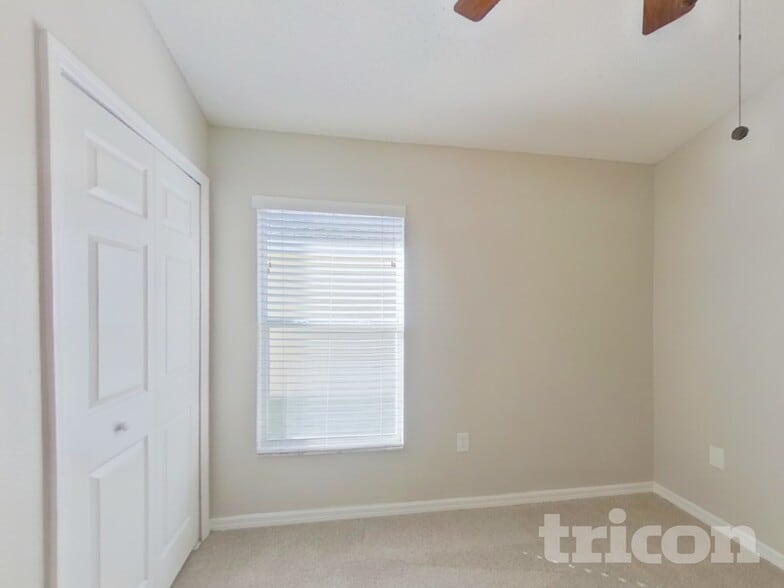 Building Photo - 2412 Cedarfield Ln