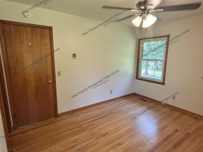 Building Photo - 7800 Penny Rd