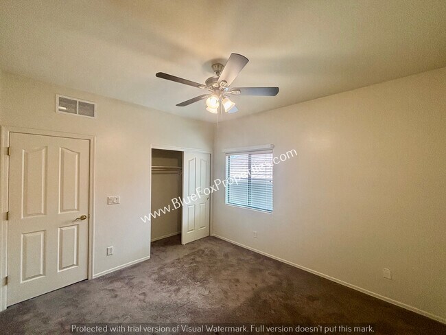 Building Photo - 10593 E Avalon Park St