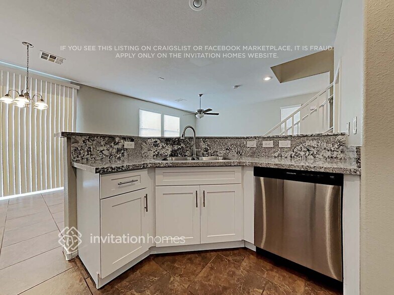 Building Photo - 9287 Alta Monte Ct