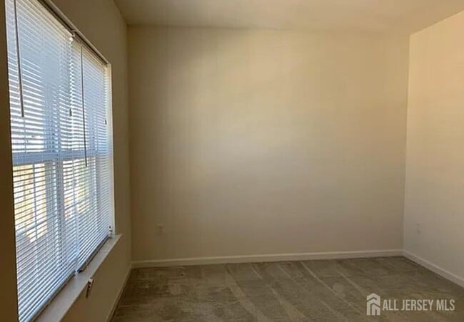 Building Photo - 542 E Celebration Way