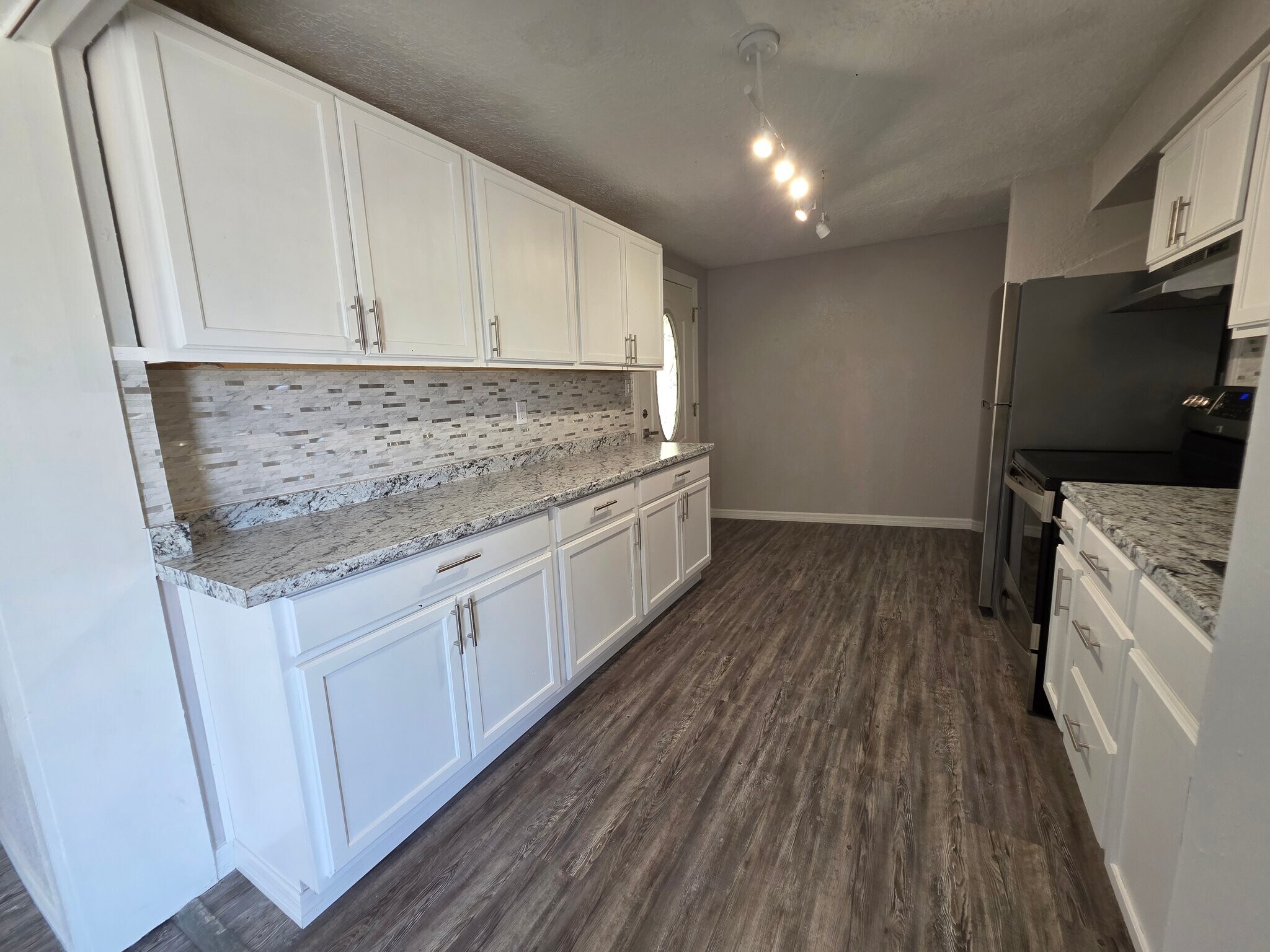 Building Photo - 13315 Neptune Dr