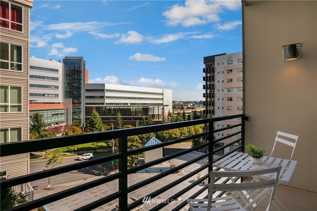Building Photo - 300 110th Ave NE