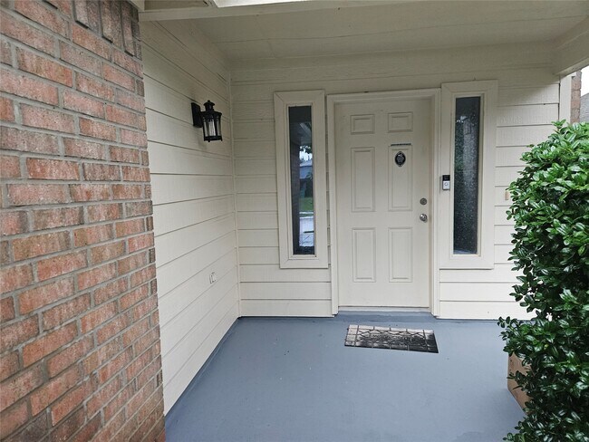 Building Photo - 19411 Ambrosia Falls Dr