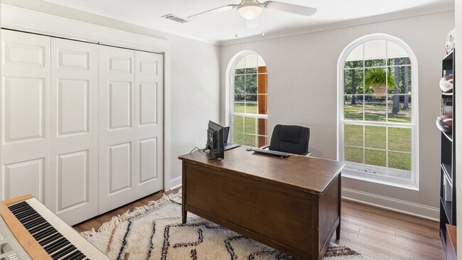 Building Photo - 7593 Carah Dr
