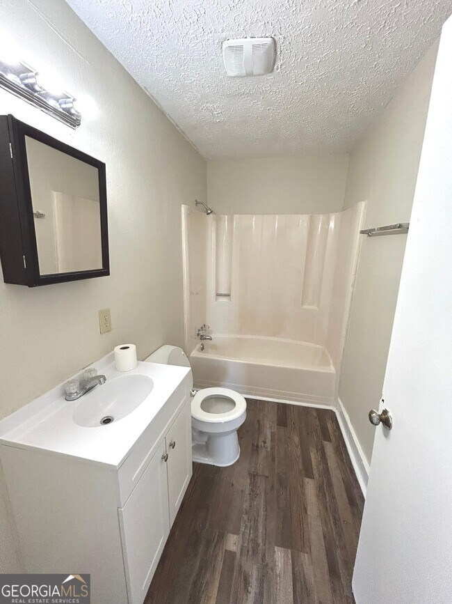 Building Photo - 2455 Pegasus Parkway
