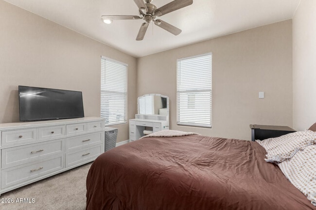 Building Photo - 610 E Roosevelt St