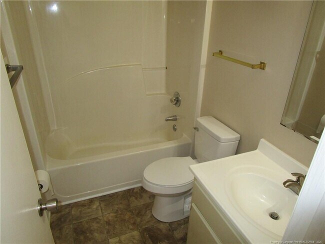 Building Photo - 2122 Constitution Dr
