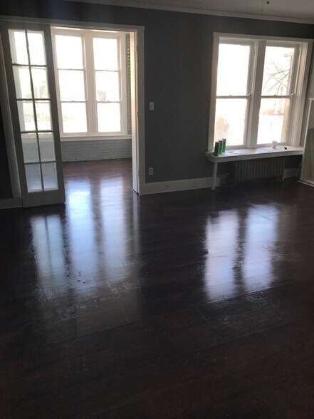 Building Photo - 6734 S Perry Ave