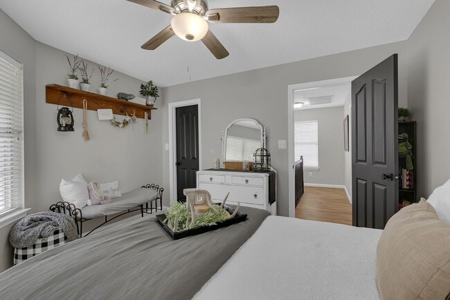 Building Photo - Call Sabrina Thomas at 757-767-0767 for more information