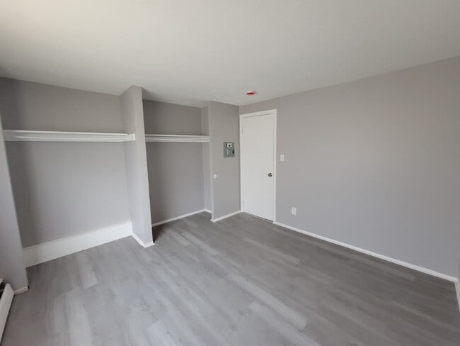 Building Photo - 13444 Euclid Ave