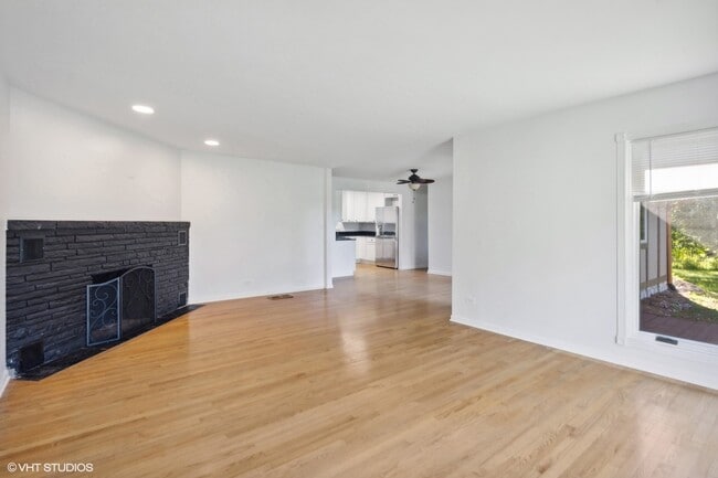 Building Photo - 2897 87th St