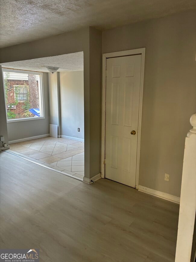 Building Photo - 1421 Villa Pines Ct NW