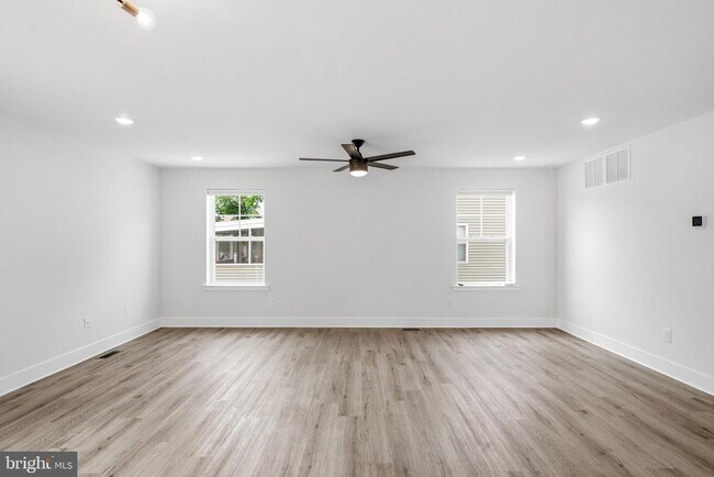 Building Photo - 1306 Washington Ave