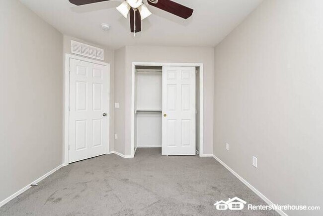 Building Photo - Spacious updated 4 Bed, 3 Bath home in Tuc...
