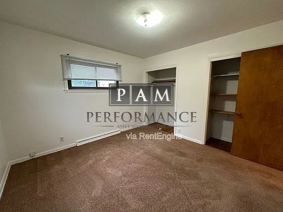 Building Photo - 2155 S 102nd St