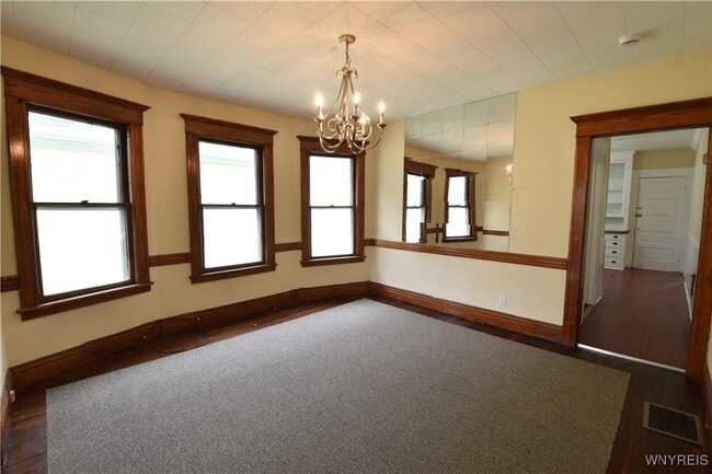 Building Photo - 67 Hughes Ave