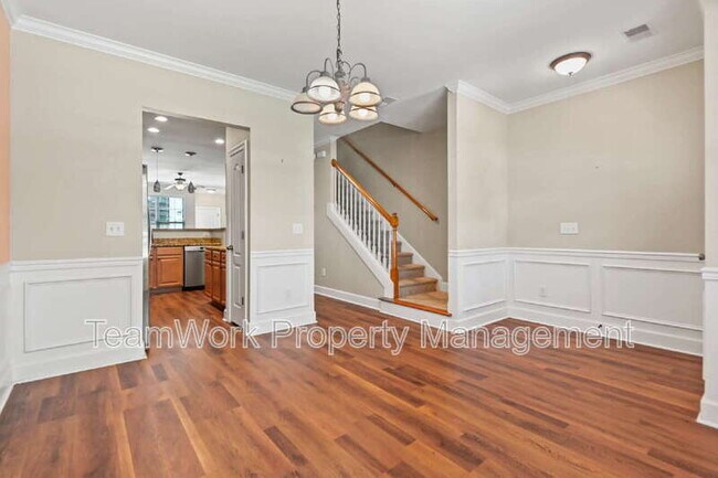 Building Photo - 2936 Sugarberry Ln