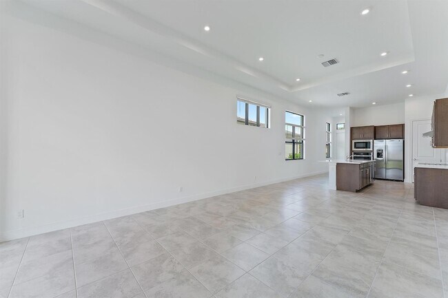 Building Photo - 9345 SW Pepoli Way