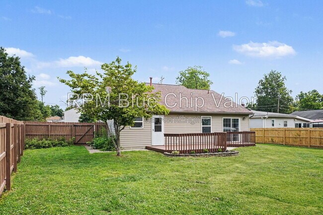 Building Photo - 5133 Cook Ave