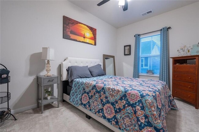 Building Photo - 605 Brickell Chase