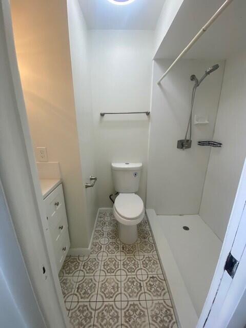 Building Photo - 1100 Cameo Cir