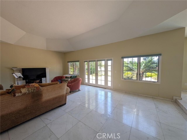 Building Photo - 32385 Lake Pleasant Dr