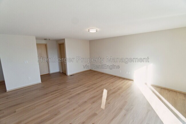 Building Photo - 509 S Joslin Pl